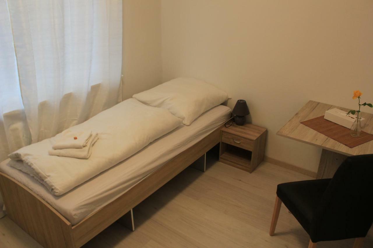Boardinghouse Neu Wulmstorf Apartment Exterior foto